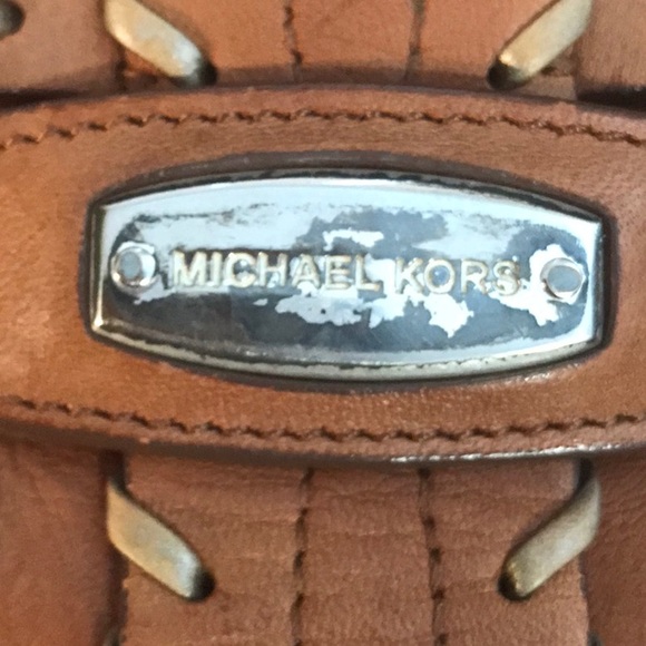 MICHAEL KORS STUNNING 100% LEATHER BOHO BAG WITH TOP STITCHING - Picture 7 of 12